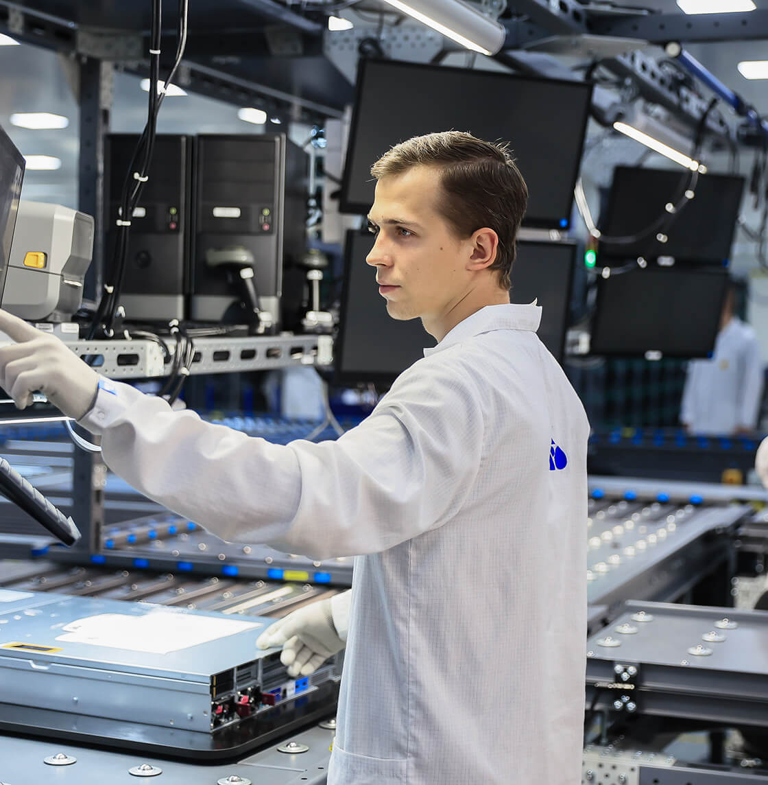 Фоновое изображение 'YADRO FAB DUBNA'